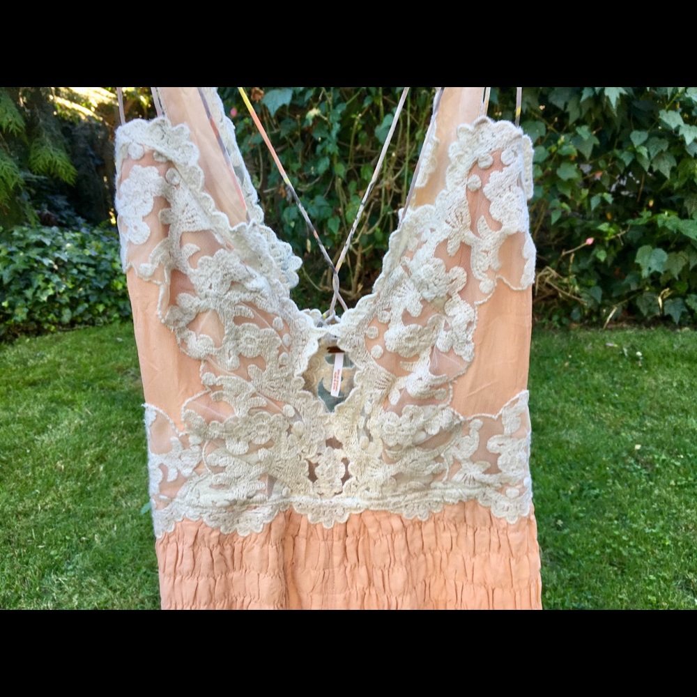 Free People Sun kisses Romper 🌞